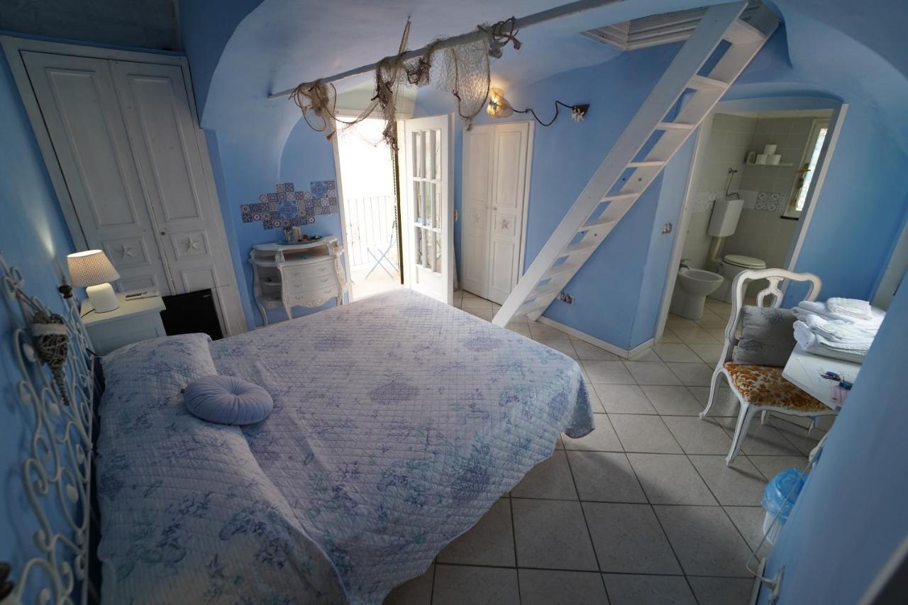 Camera Nel Borgo Medievale Di Cervo - Lenottimediterranee Экстерьер фото